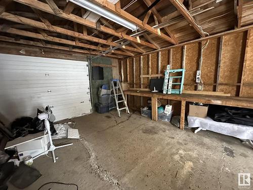 338 West Railway Drive, Smoky Lake Town, AB - Indoor Photo Showing Garage