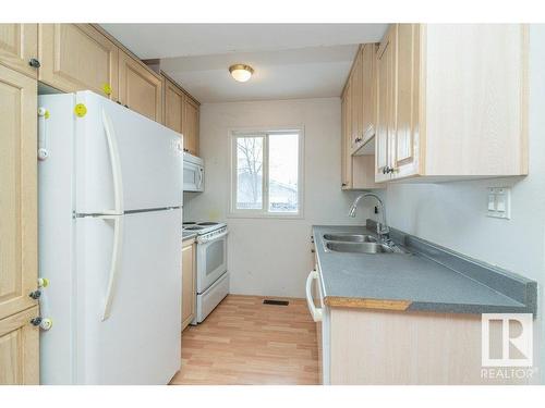 14620 121 Street, Edmonton, AB - Indoor Photo Showing Kitchen With Double Sink