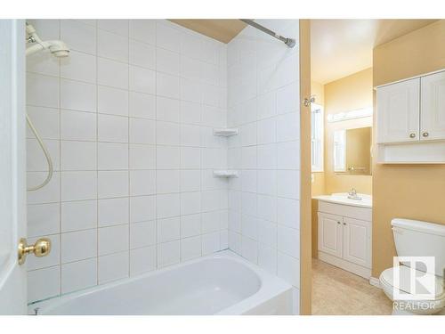 14620 121 Street, Edmonton, AB - Indoor Photo Showing Bathroom