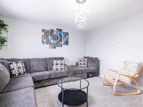 3608 46 Avenue, Beaumont, AB - Indoor Photo Showing Living Room