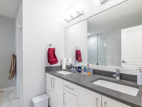 3608 46 Avenue, Beaumont, AB - Indoor Photo Showing Bathroom