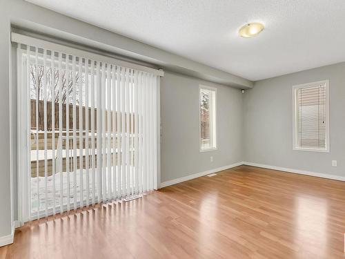 3 130 Hyndman Crescent, Edmonton, AB - Indoor Photo Showing Other Room