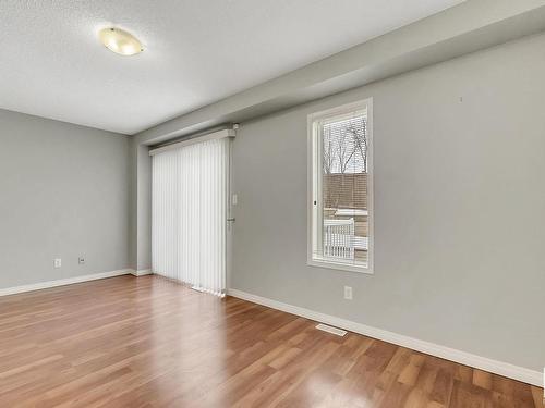 3 130 Hyndman Crescent, Edmonton, AB - Indoor Photo Showing Other Room