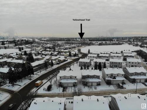 3 130 Hyndman Crescent, Edmonton, AB - Outdoor With View