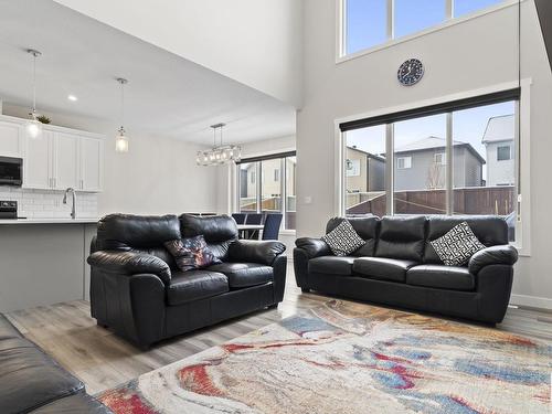 9232 222 Street, Edmonton, AB - Indoor Photo Showing Living Room