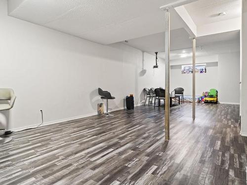 9232 222 Street, Edmonton, AB - Indoor