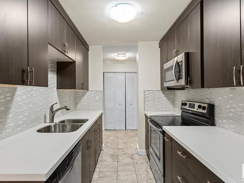 802 10125 109 Street, Edmonton, AB - Indoor Photo Showing Kitchen With Stainless Steel Kitchen With Double Sink With Upgraded Kitchen