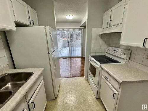 182 Callingwood Place, Edmonton, AB - Indoor Photo Showing Kitchen With Double Sink