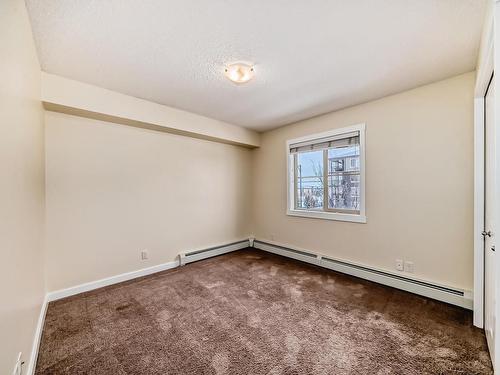 207 5370 Chappelle Road, Edmonton, AB - Indoor Photo Showing Other Room