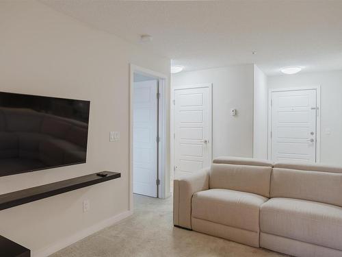 224 14808 125 Street, Edmonton, AB - Indoor Photo Showing Living Room