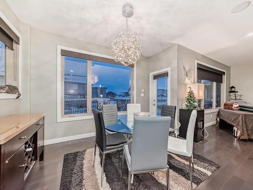 8920 181 Avenue, Edmonton, AB - Indoor Photo Showing Dining Room