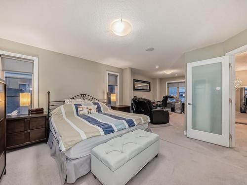 8920 181 Avenue, Edmonton, AB - Indoor Photo Showing Bedroom