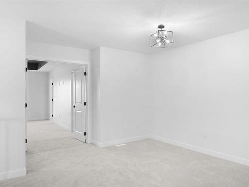 44 Amberley Bay, Spruce Grove, AB - Indoor Photo Showing Other Room