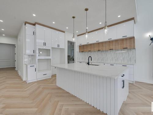 7097 Kiviaq Crescent, Edmonton, AB - Indoor Photo Showing Kitchen With Upgraded Kitchen