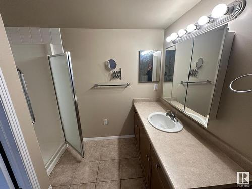 303 8956 156 Street, Edmonton, AB - Indoor Photo Showing Bathroom