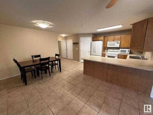 303 8956 156 Street, Edmonton, AB - Indoor