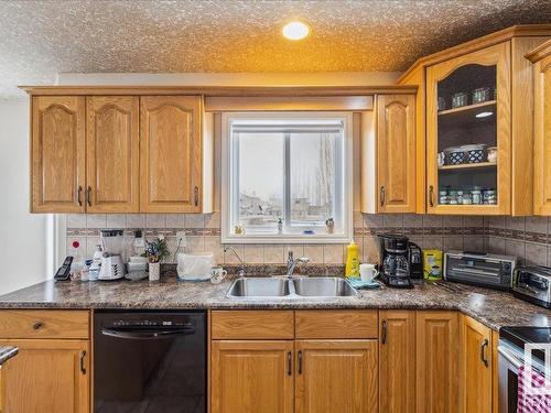 13404 162 Avenue, Edmonton, AB - Indoor Photo Showing Kitchen With Double Sink