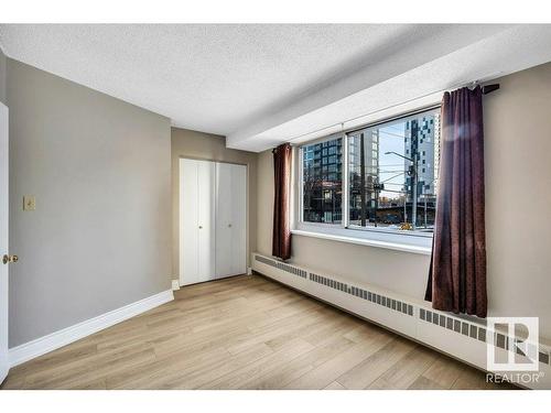 206 12207 Jasper Avenue, Edmonton, AB - Indoor Photo Showing Other Room