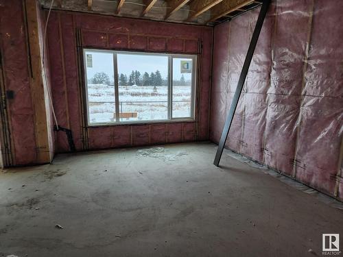 330 Canter Wynd, Sherwood Park, AB - Indoor Photo Showing Other Room