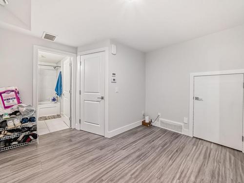 12016 104 Street, Edmonton, AB - Indoor Photo Showing Other Room