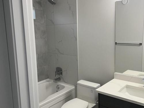 12016 104 Street, Edmonton, AB - Indoor Photo Showing Bathroom