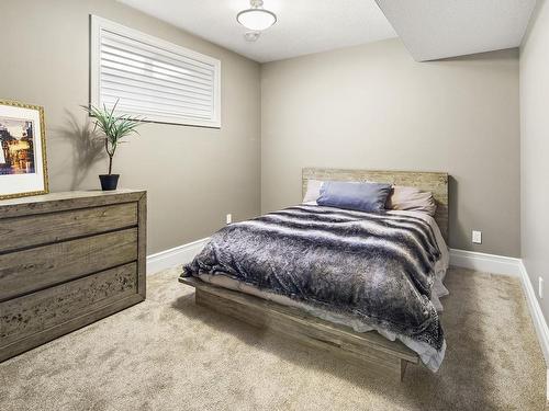 2767 Wheaton Drive, Edmonton, AB - Indoor Photo Showing Bedroom