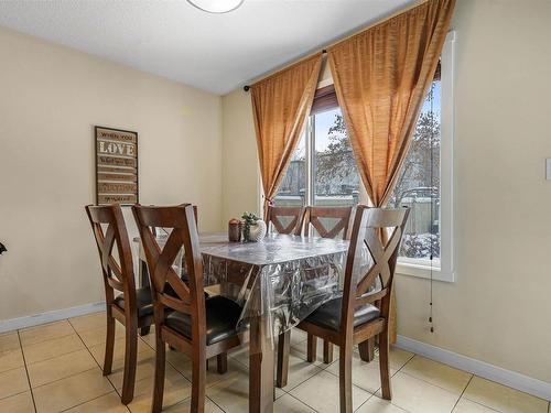 6155 11 Avenue, Edmonton, AB - Indoor Photo Showing Dining Room