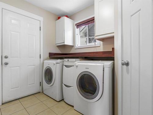 6155 11 Avenue, Edmonton, AB - Indoor Photo Showing Laundry Room