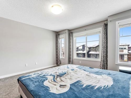 2536 Casey Way, Edmonton, AB - Indoor Photo Showing Bedroom