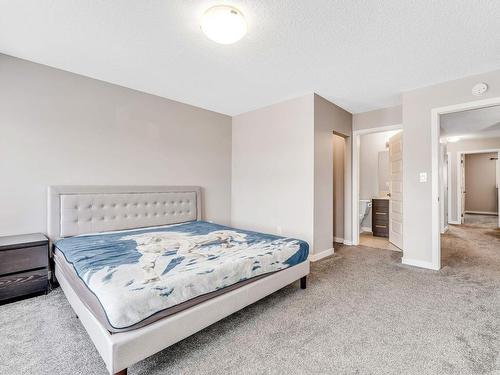 2536 Casey Way, Edmonton, AB - Indoor Photo Showing Bedroom