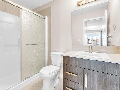 2536 Casey Way, Edmonton, AB - Indoor Photo Showing Bathroom