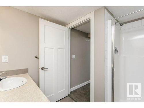 406 16235 51 Street, Edmonton, AB - Indoor Photo Showing Bathroom