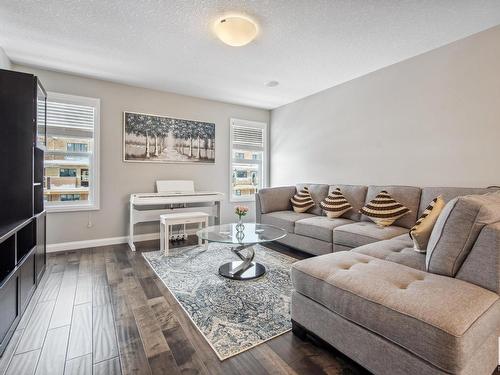 1204 Secord Landing, Edmonton, AB - Indoor Photo Showing Living Room