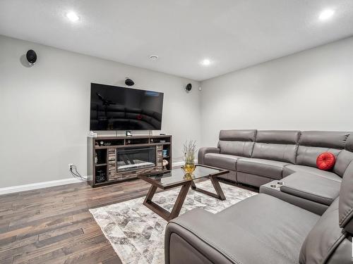 1204 Secord Landing, Edmonton, AB - Indoor Photo Showing Living Room