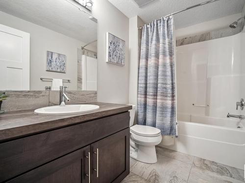 1204 Secord Landing, Edmonton, AB - Indoor Photo Showing Bathroom