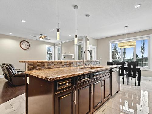 3948 Claxton Loop, Edmonton, AB - Indoor Photo Showing Kitchen With Upgraded Kitchen