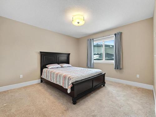 3948 Claxton Loop, Edmonton, AB - Indoor Photo Showing Bedroom