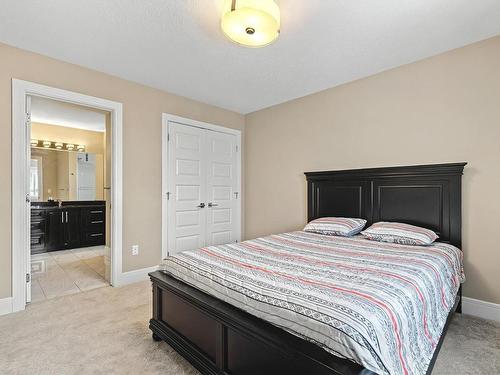 3948 Claxton Loop, Edmonton, AB - Indoor Photo Showing Bedroom