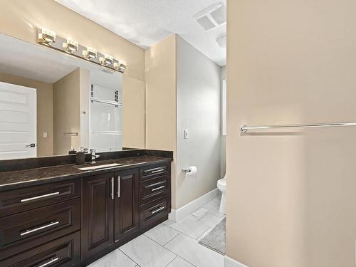 3948 Claxton Loop, Edmonton, AB - Indoor Photo Showing Bathroom