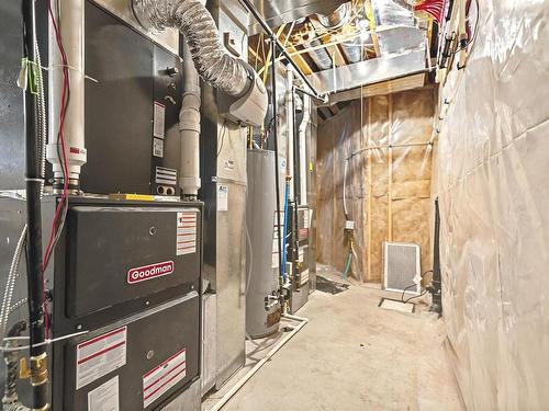 3948 Claxton Loop, Edmonton, AB - Indoor Photo Showing Basement