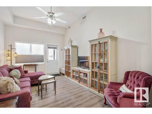 107 8702 Southfort Drive, Fort Saskatchewan, AB - Indoor Photo Showing Living Room