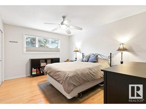 8512 71 Street, Edmonton, AB - Indoor Photo Showing Bedroom