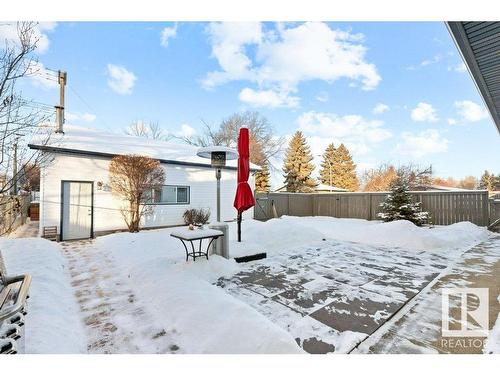 8512 71 Street, Edmonton, AB - Outdoor