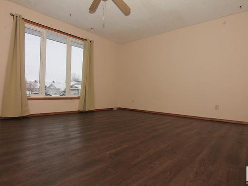 4201 73 Street, Camrose, AB - Indoor Photo Showing Other Room