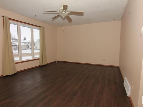 4201 73 Street, Camrose, AB - Indoor Photo Showing Other Room