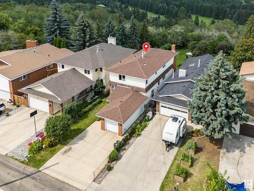 8212 Rowland Road, Edmonton, AB - Outdoor