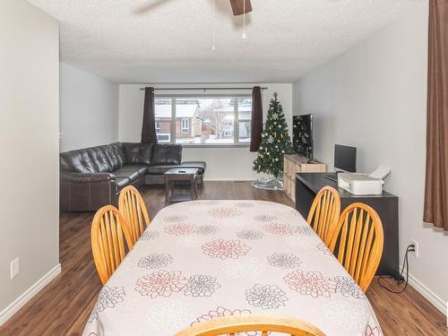 8715 27 Avenue, Edmonton, AB - Indoor Photo Showing Dining Room