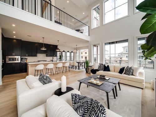 24 Cannes Cove, St. Albert, AB - Indoor Photo Showing Living Room