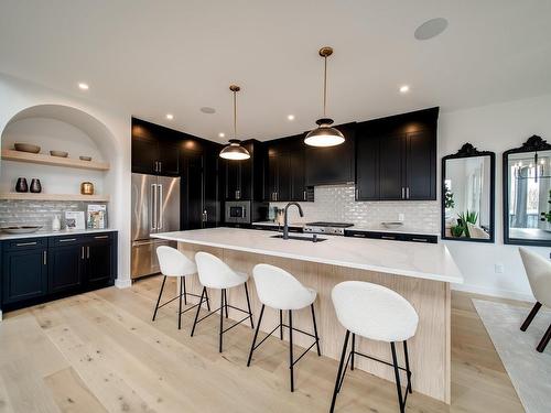 24 Cannes Cove, St. Albert, AB - Indoor Photo Showing Kitchen With Upgraded Kitchen