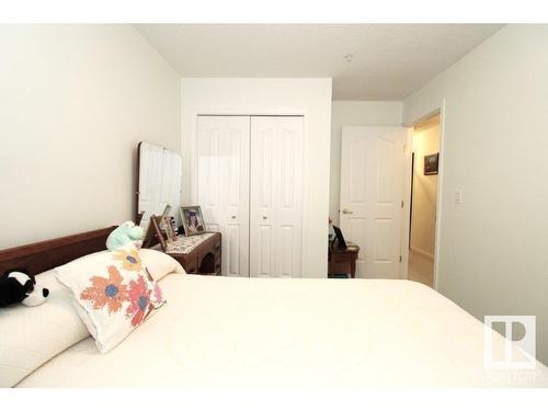 203 6703 172 Street, Edmonton, AB - Indoor Photo Showing Bedroom